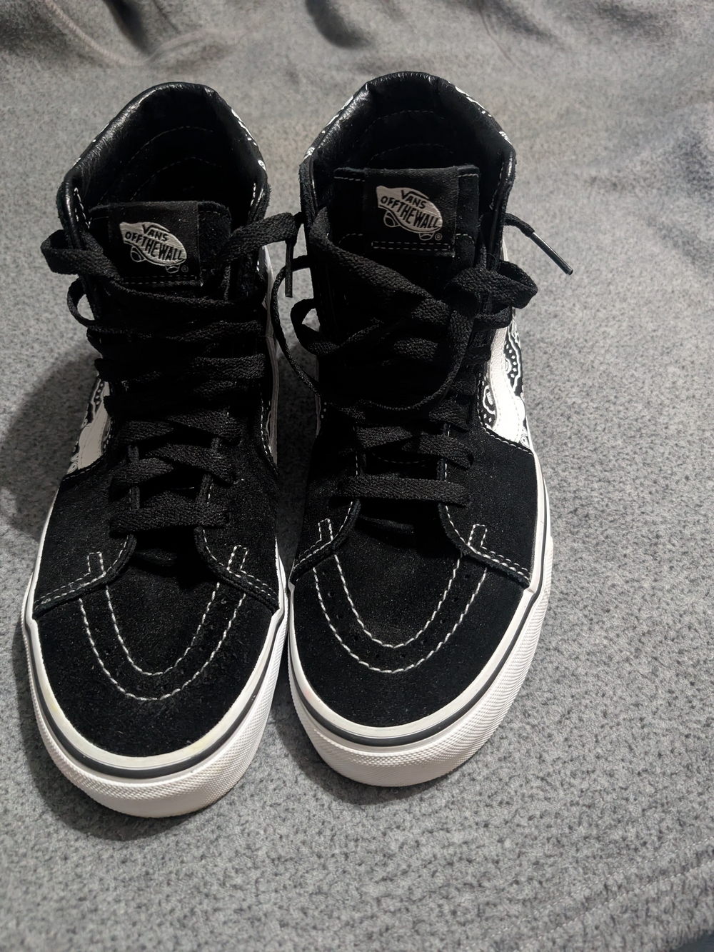 Vans Mens Black High-Top Skate Shoes - Classic Off The Wall